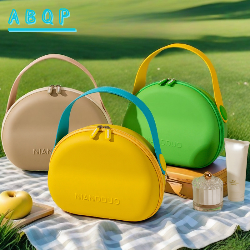 New Cosmetic Bag Luxury Brand  - Luxury Skincare And Makeup Brands のレビューと価格