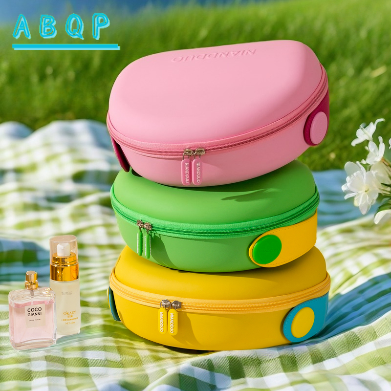 New Cosmetic Bag Luxury Brand  - Luxury Skincare And Makeup Brands のレビューと価格