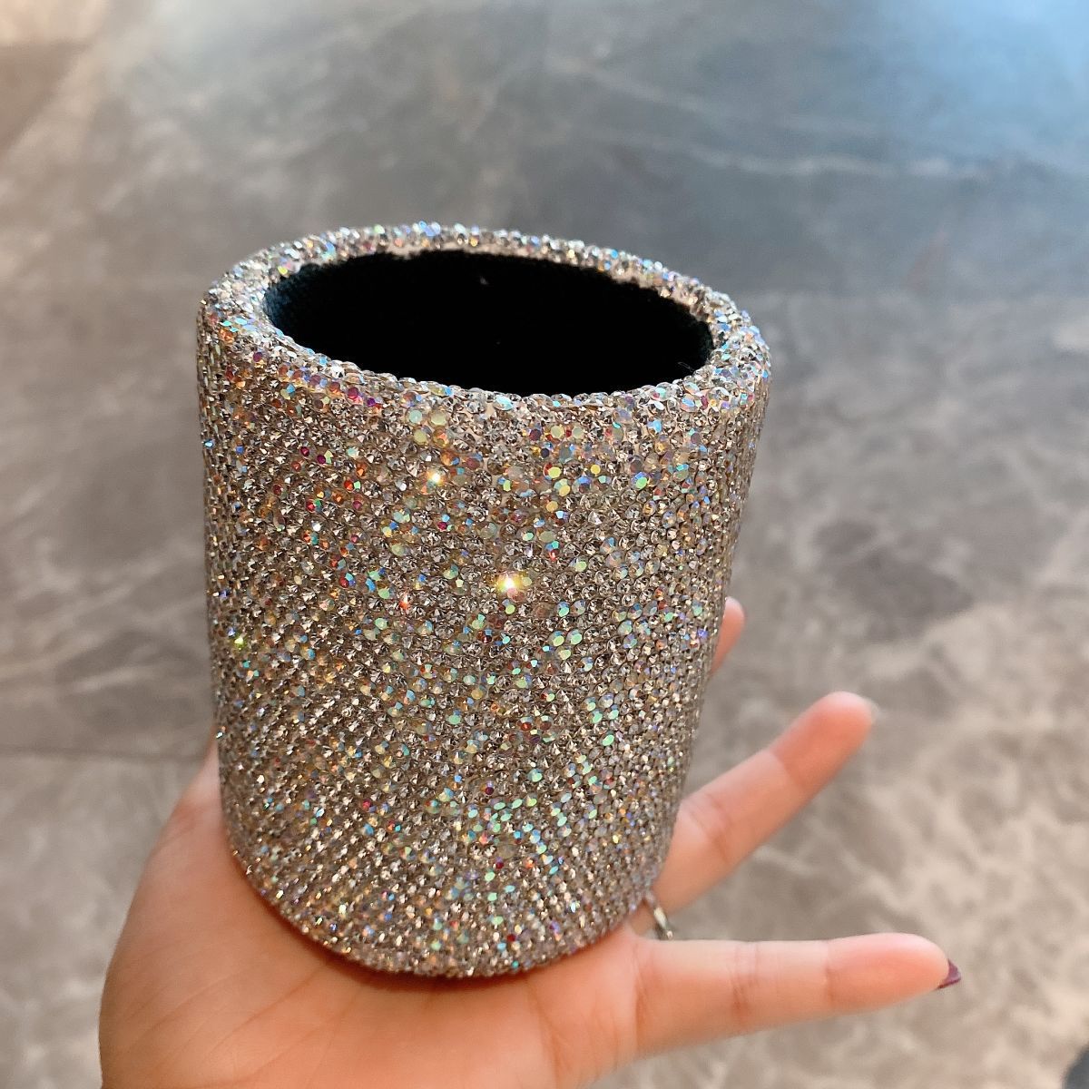Luxury Rhinestone Cosmetic Bru - Luxury Skincare And Makeup Brands のレビューと価格