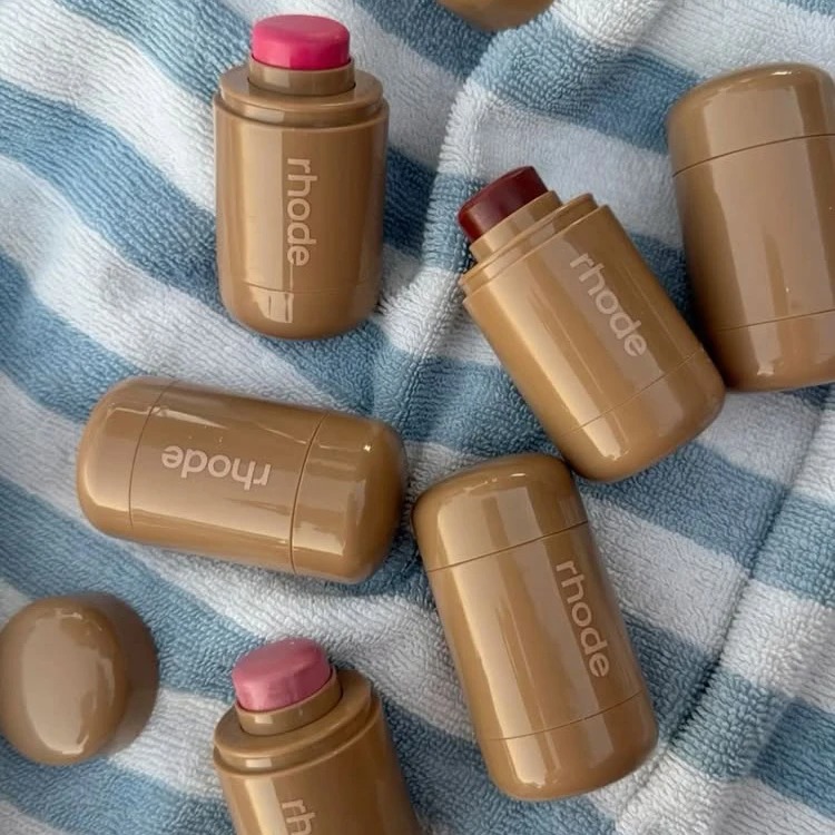 Luxury Brand Pocket Blush Crea - Luxury Skincare And Makeup Brands のレビューと価格