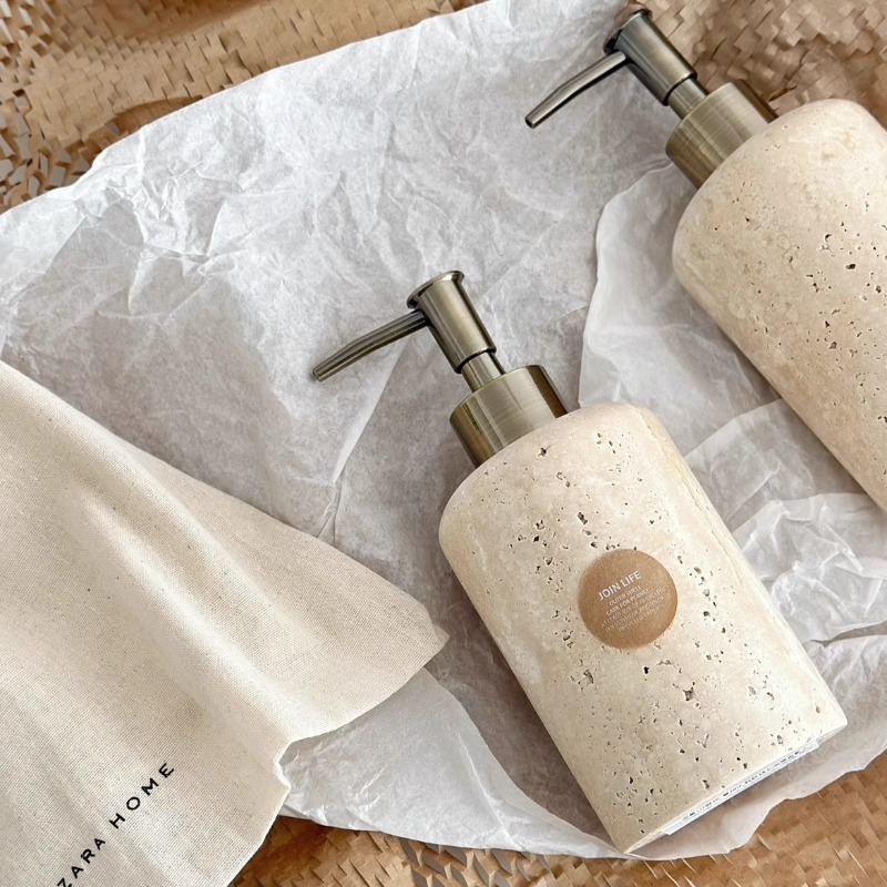 Natural Stone Lotion Dispenser - Luxury Natural Skincare のレビューと価格
