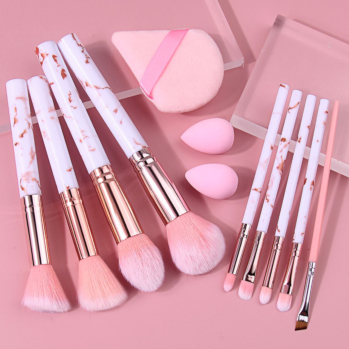Luxury Pink Marble Makeup Brus - Luxury Skincare And Makeup Brands のレビューと価格